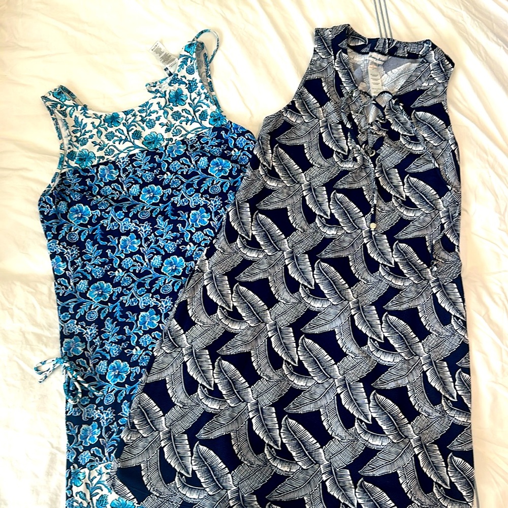 Set of 2 Tommy Bahama Outfits Size Small
